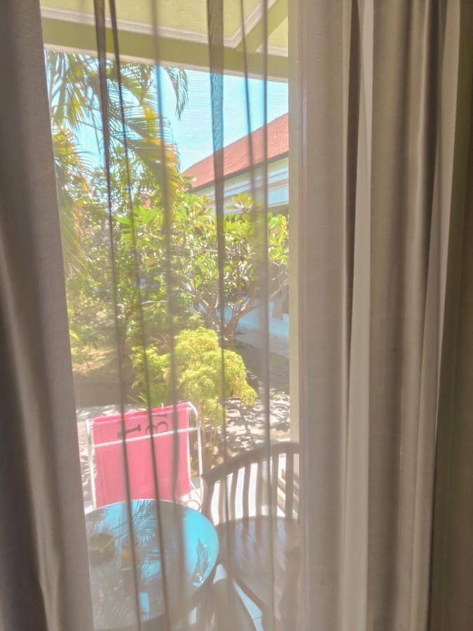 Berlian Inn Kuta Beach מראה חיצוני תמונה