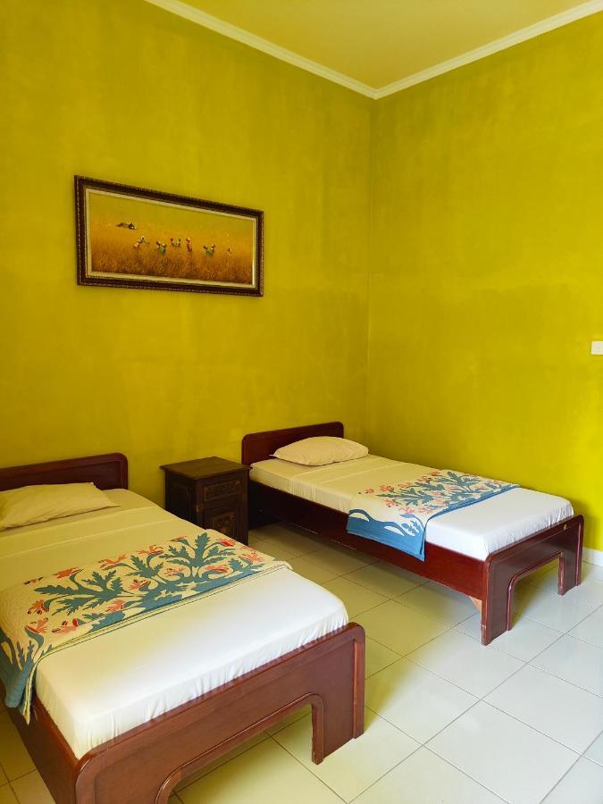 Berlian Inn Kuta Beach מראה חיצוני תמונה