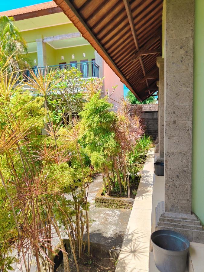 Berlian Inn Kuta Beach מראה חיצוני תמונה