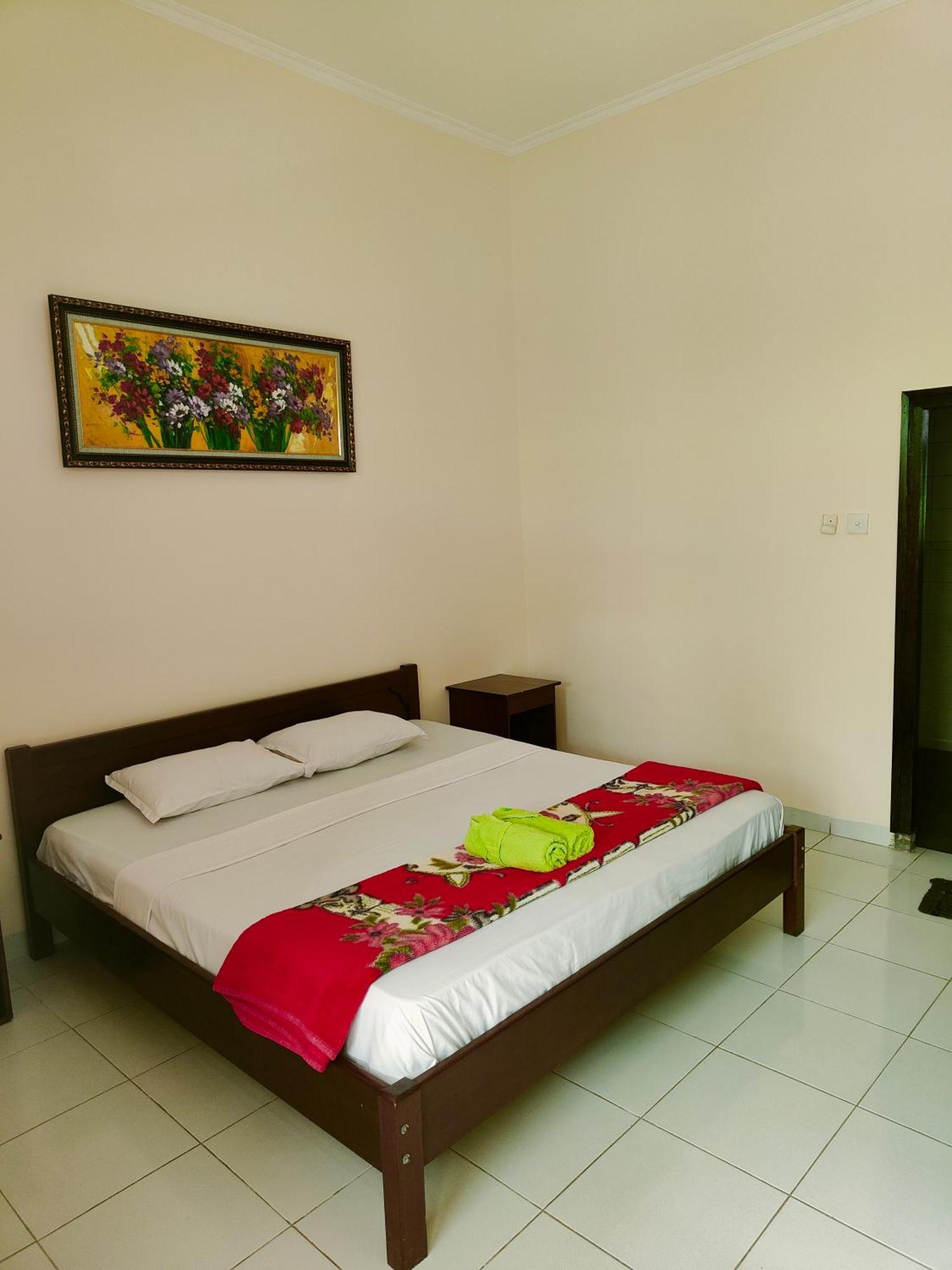 Berlian Inn Kuta Beach מראה חיצוני תמונה