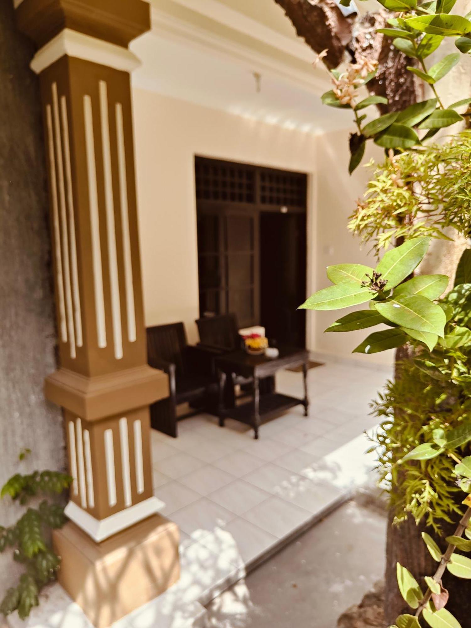 Berlian Inn Kuta Beach מראה חיצוני תמונה
