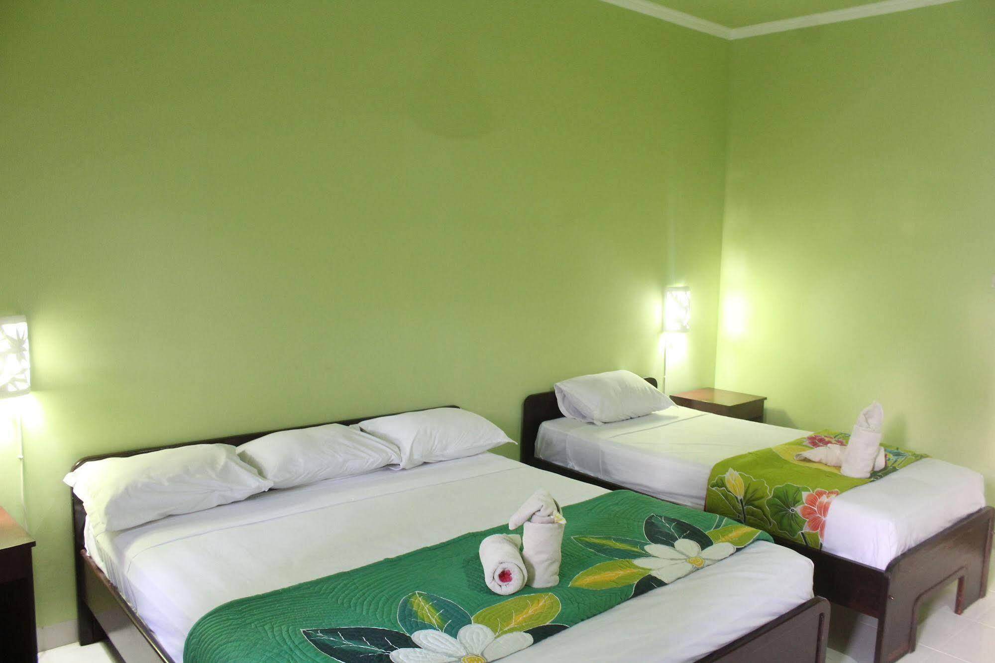 Berlian Inn Kuta Beach מראה חיצוני תמונה