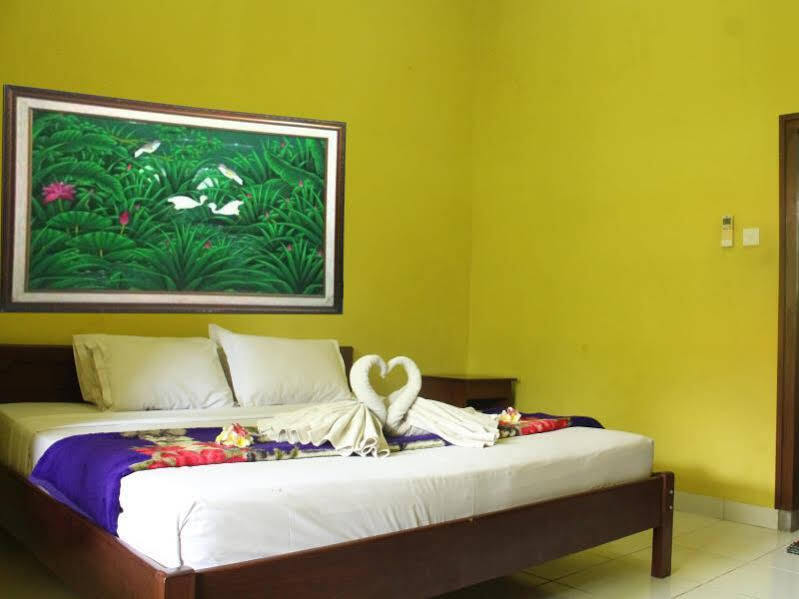 Berlian Inn Kuta Beach מראה חיצוני תמונה